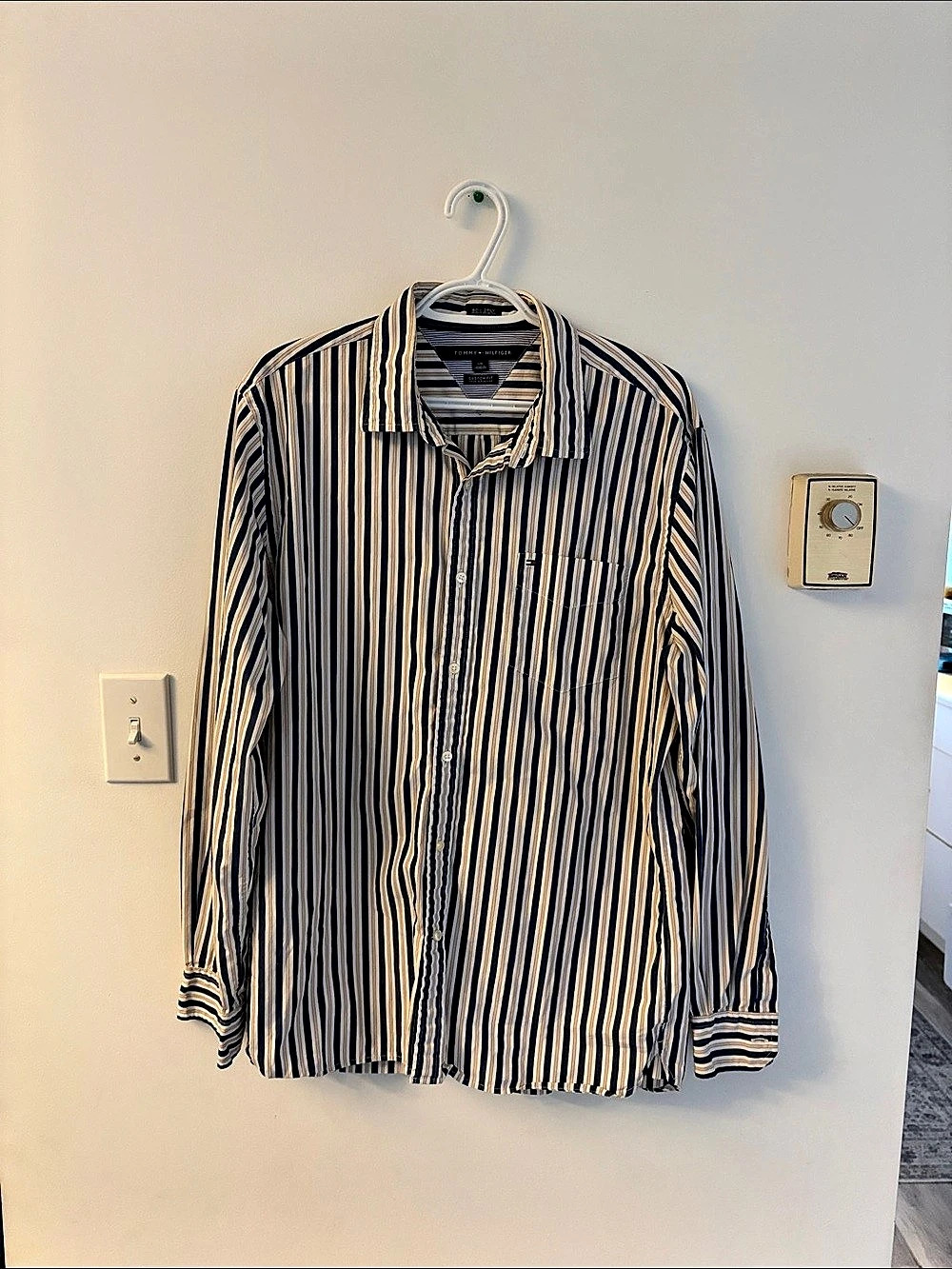 Tommy Hilfiger Custom Fit 80's 2-Ply Striped Button-Down Shirt Striped Shirt